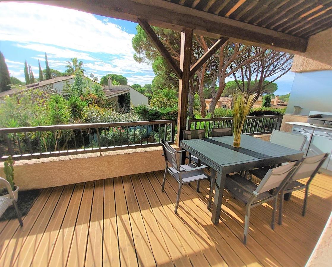 La Terrasse Des Golfs, Duplex Climatise, 2 Sdb, Garage, Calme Et Verdure Saint-Raphaël Exterior foto